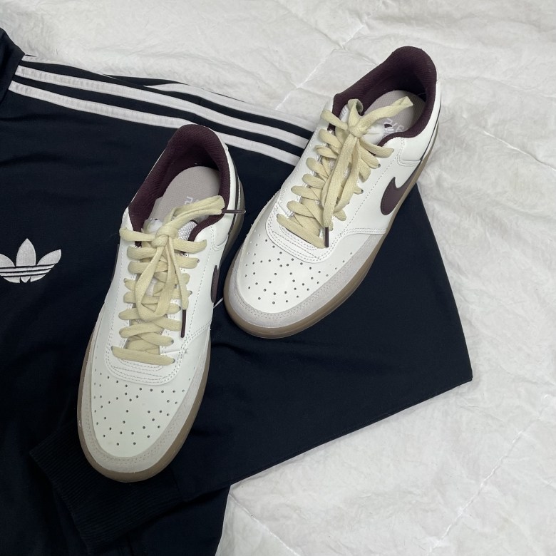 (백화점 정품) 나이키 운동화 세일 버건디 카키 브라운 스니커즈 남자 신발 spozen 109,000원