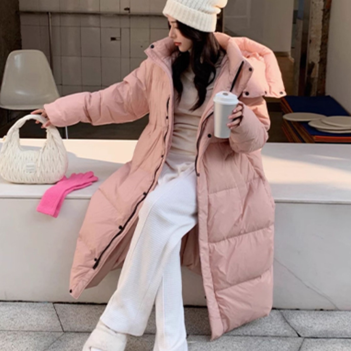 HA.M 여성 롱패딩 점퍼 겨울 패딩 롱 후드 코트 45,840원