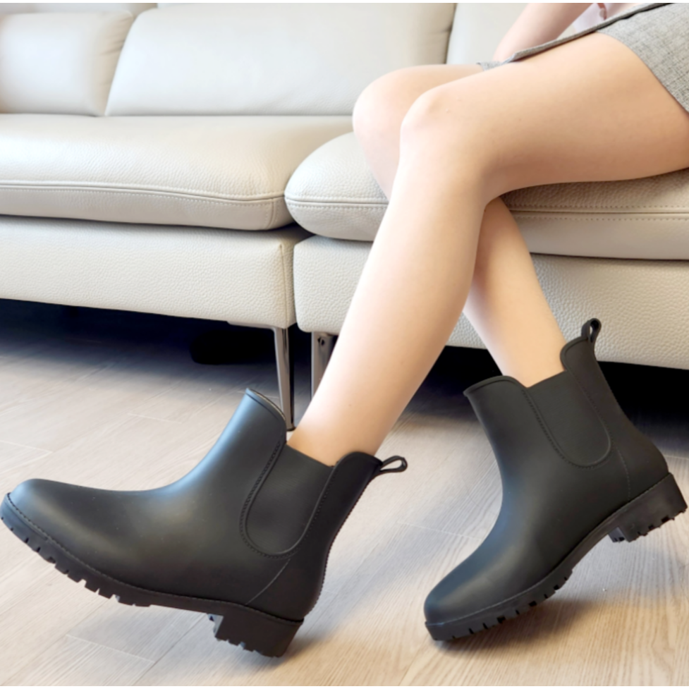 [ 비와도 폼나게 ] 여성 첼시 레인부츠 발편한 미들 방수 16,700원