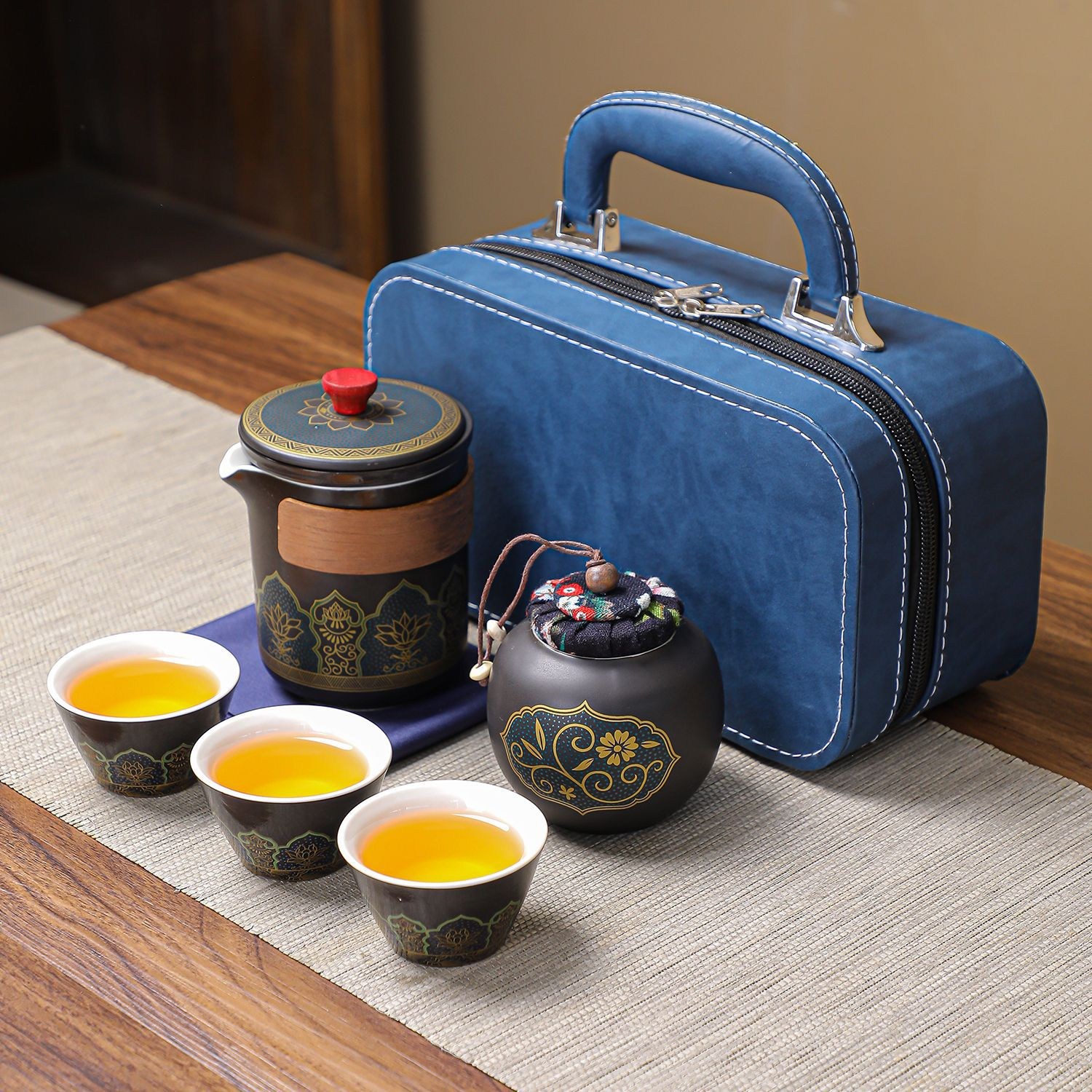 SUUNI 여행 다기 세트 휴대용 도자기 야외 다기 티포트 선물  5피스 26,880원