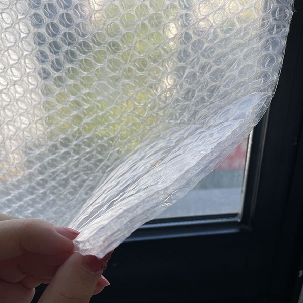 영웅아빠 물없이 붙이는 창문 6중 단열뽁뽁이 에어캡 시트, 1개 9,890원