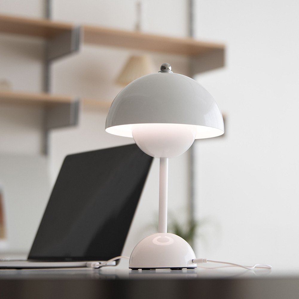 사는잼 LED VP9 테이블 충전식 침실 수면 스탠드 무드등 3단계 밝기조절가능, 화이트 15,900원