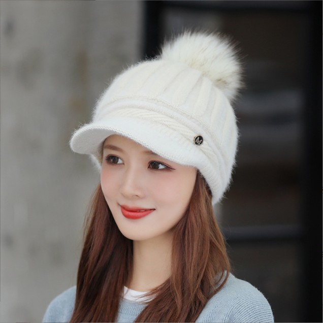 그린코코 울니트 여성 방울 털 겨울모자 14,800원