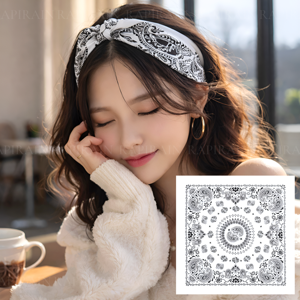 라피레인 페이즐리 반다나 대형 면손수건 스카프 8,900원