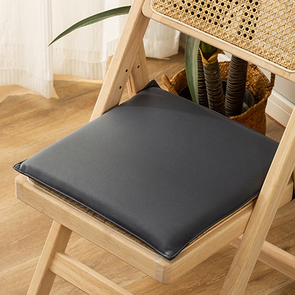 하늬통상 논슬립 메모리폼 가죽 사각 방석 17,890원