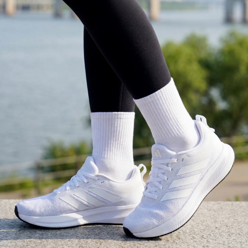 아디다스 RBL 여성 런닝화 발편한 가벼운 데일리 운동화 조깅화 헬스 러닝화 화이트 59,900원