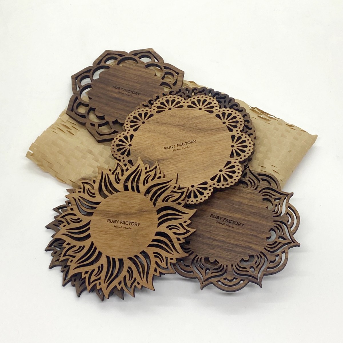 플라워 우드 티코스터 답례품 컵받침 세트 6개 홈카페 명절 선물용 각인 36,000원
