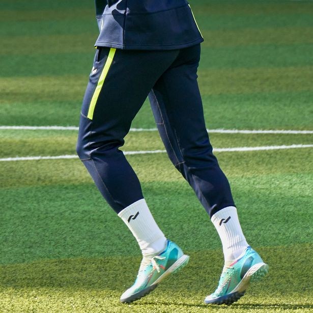 나인티플러스 리젠트 플리스 기모 팬츠 - 네이비/그린 44,000원