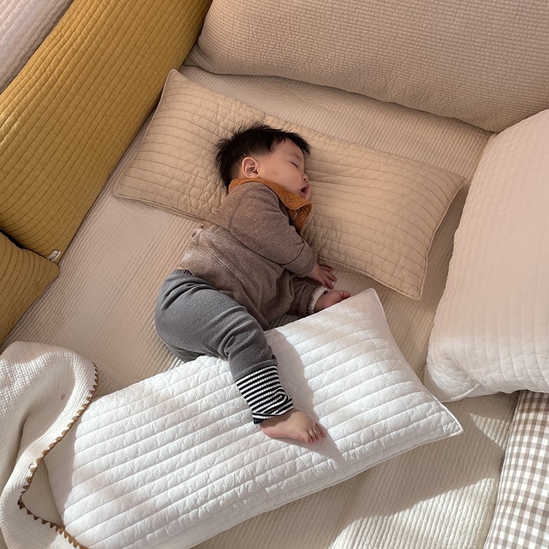 올포홈 아기베개 유아베개 소프트 프릴누빔 뒹굴러 매쉬 와이드 이탈방지 31,800원