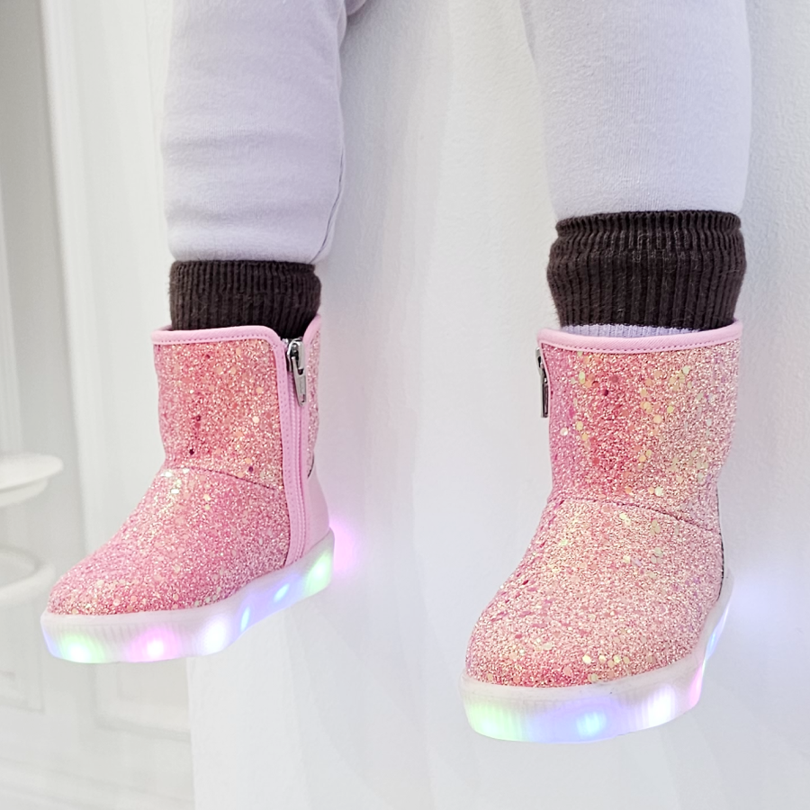 [프롬베베] 여아용 포키 글리터 LED 뽀글이 털 부츠 42,000원