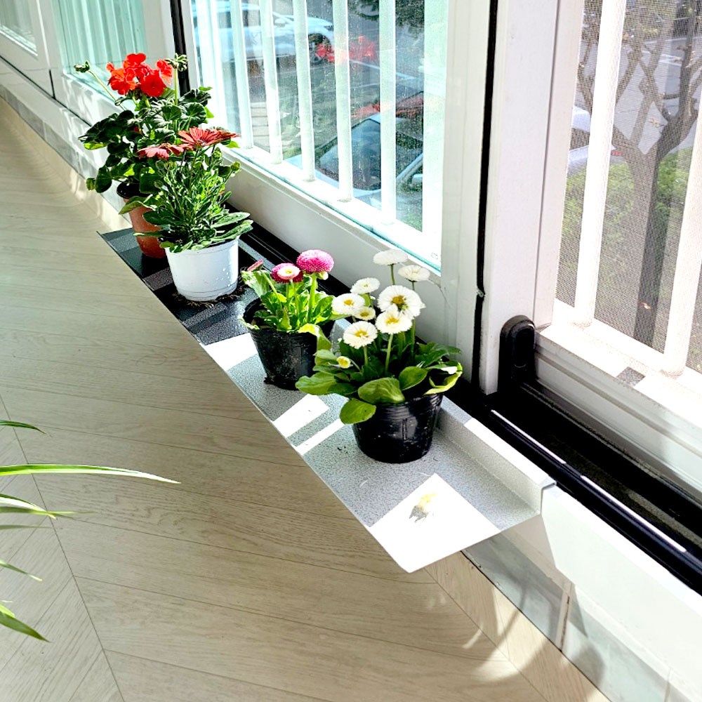 [프로방스 ]배란다틈새걸이 화분걸이 창틀선반 다용걸이무타공 창문선반, 밀크화이트 16,500원