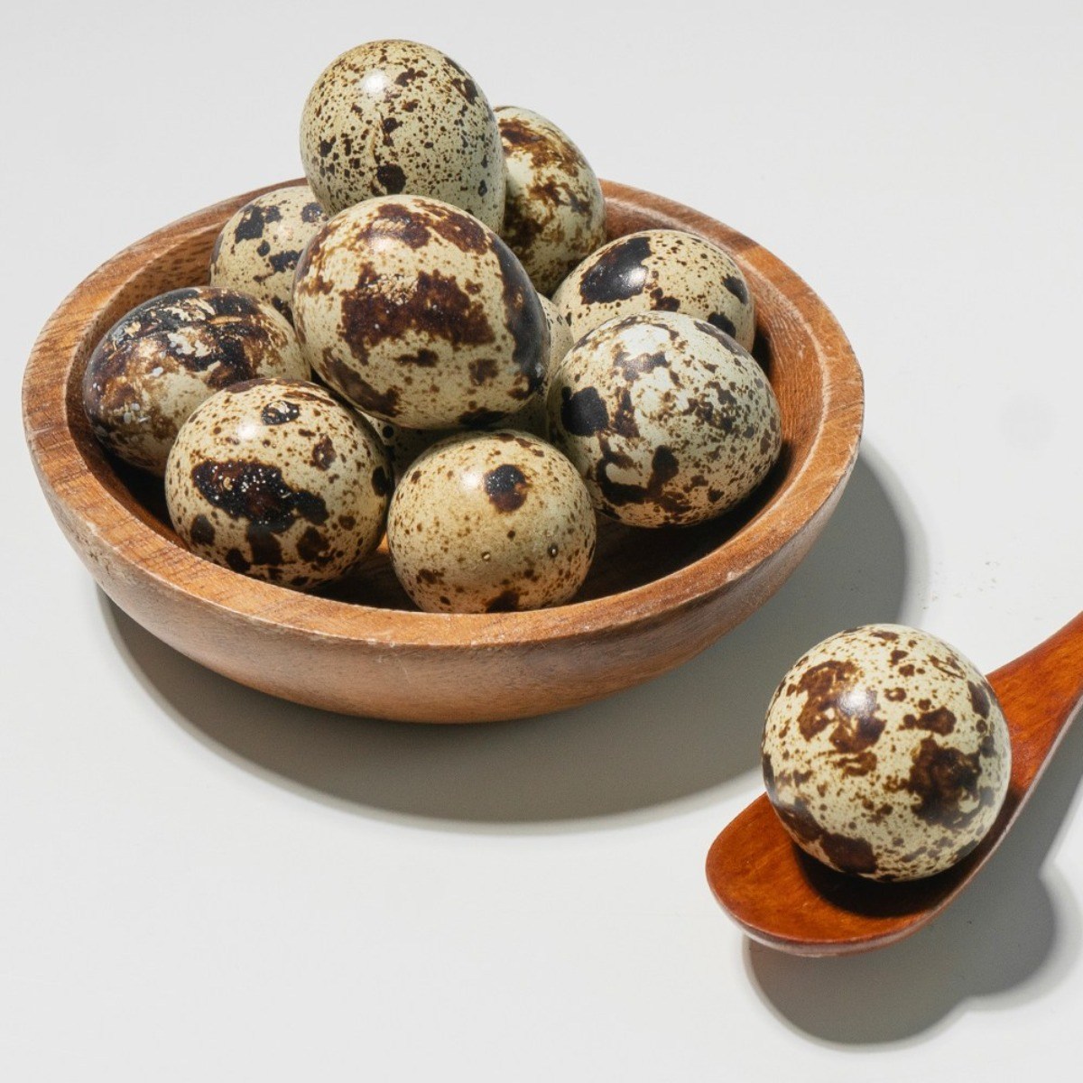 2024 국내산 무항생제 메추리알 메츄리알 5판(100알), 5개, 200g 13,900원