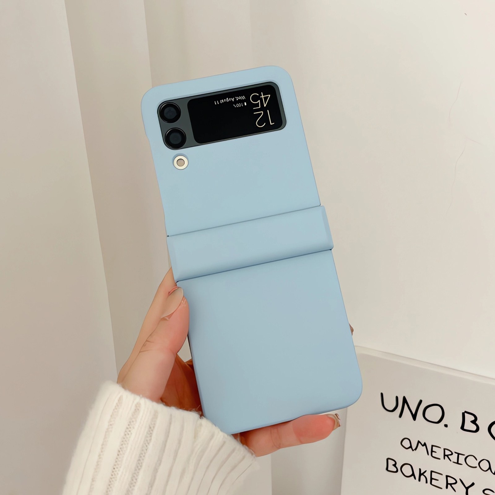 얌코 핸드폰 케이스 갤럭시 z플립4 z플립3 z플립5 z플립6 z플립7 힌지보호 휴대폰 케이스 사랑의 토끼 8,800원