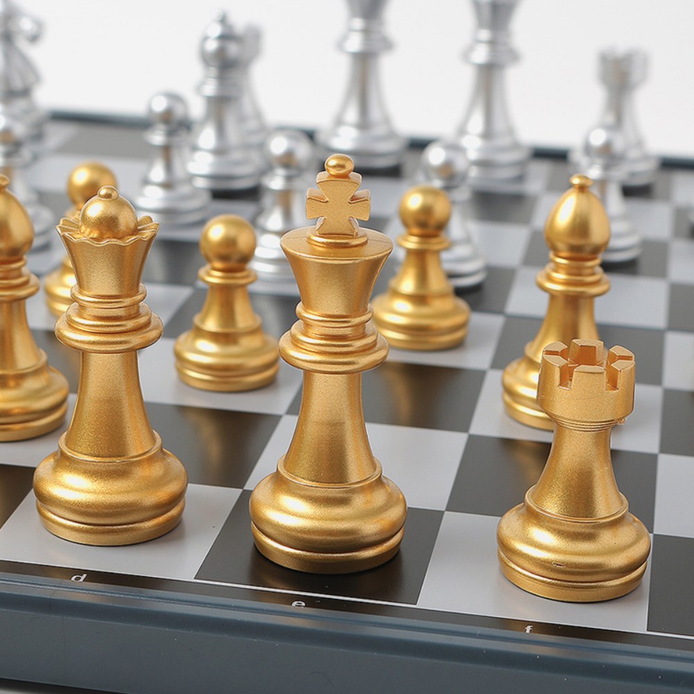 이샵 접이식 자석 체스 게임 판 골드+실버 두뇌개발보드게임 자석체스 고급체스판 28,900원