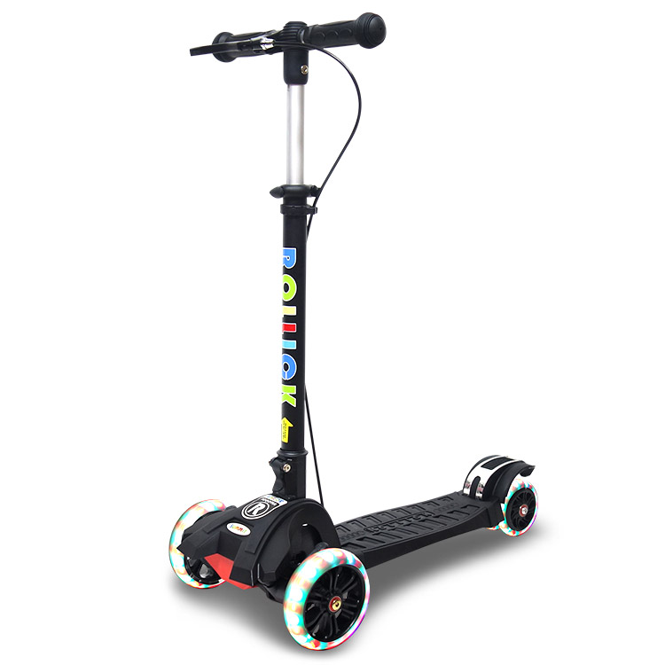 롤릭써미트2 스쿠터 접이식 킥보드 LED휠핸드브레이크 79,900원