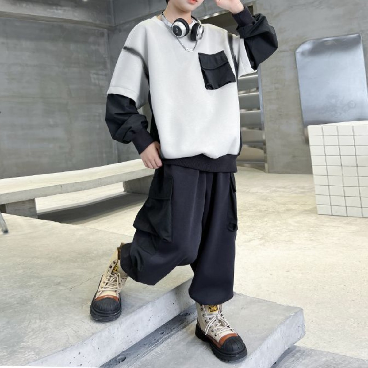 해피유통아동 패셔너블 컬러 블록 긴팔 티셔츠와 카고 바지 세트14세 이상 XG03 41,310원