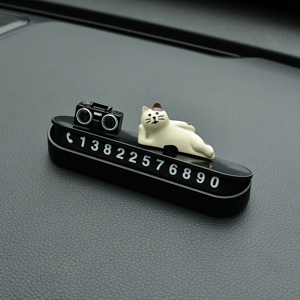 오룸 자동차 차량용 고양이 주차번호판 원터치 야광 안심 알림판 4종, 1개, 라디오 듣는 고양이 11,900원