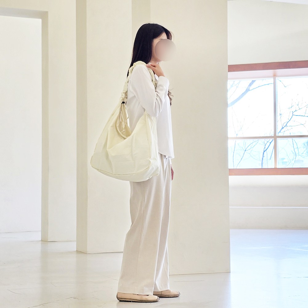 1221store 국산 남자 여성 보부상 스트링 셔링 크로스백 나일론 숄더백 7,900원