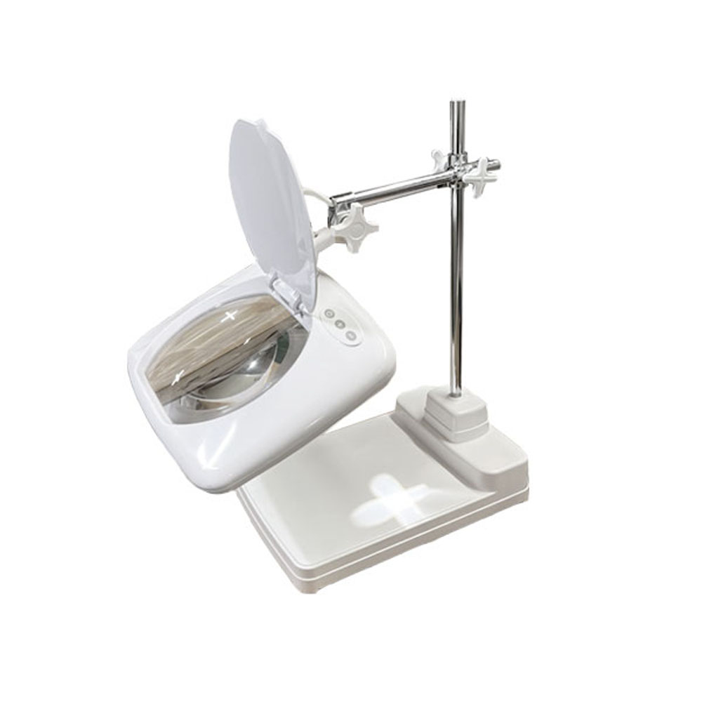 아로 M8069L-A타입 스탠드 사각 확대경 LED 밝기조절 가능 320,000원