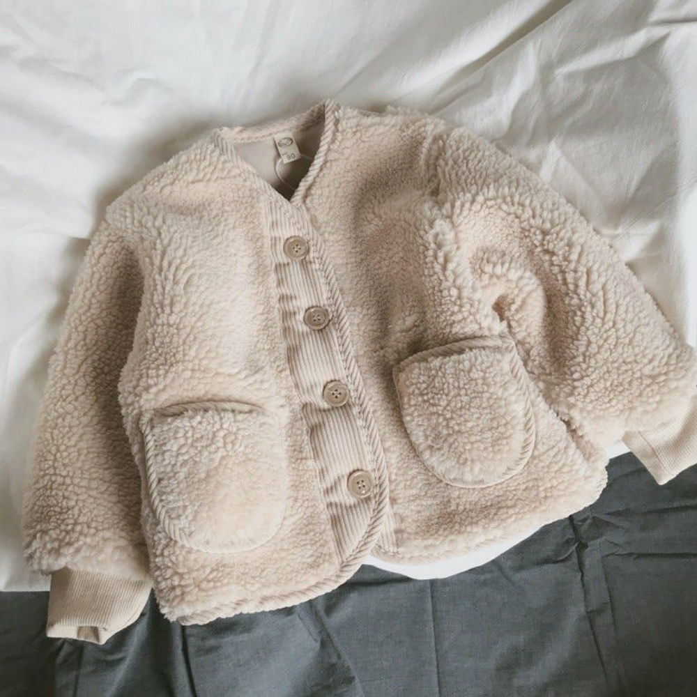 [떼아베베] 3-7세 남아 여아 점퍼 100-130호 뽀글이 털 단추 아이보리 베이지 따뜻한 아우터 키즈 아기 데일리 나들이 행사 소풍 등원룩 아동복 31,800원