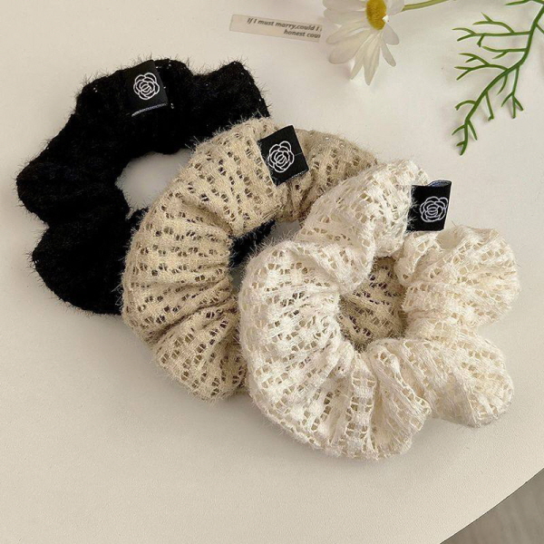 피어니스트 여리 레이스 스크런치 머리끈 3p 8,800원