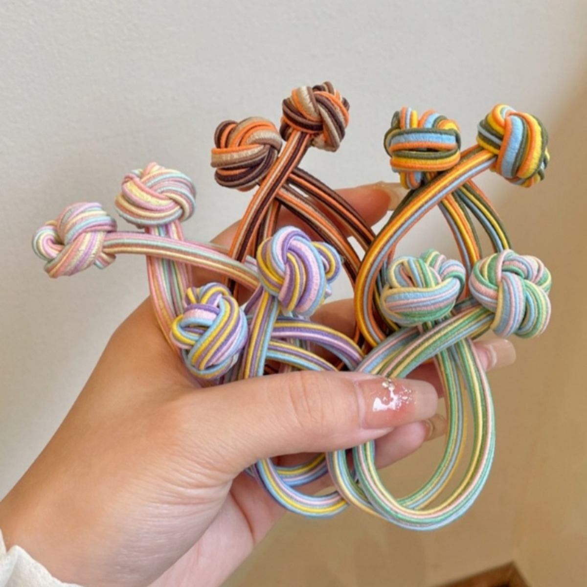 엘라스틱 머리끈 컬러플 방울 꼬임 고무줄 5P 세트 6,590원