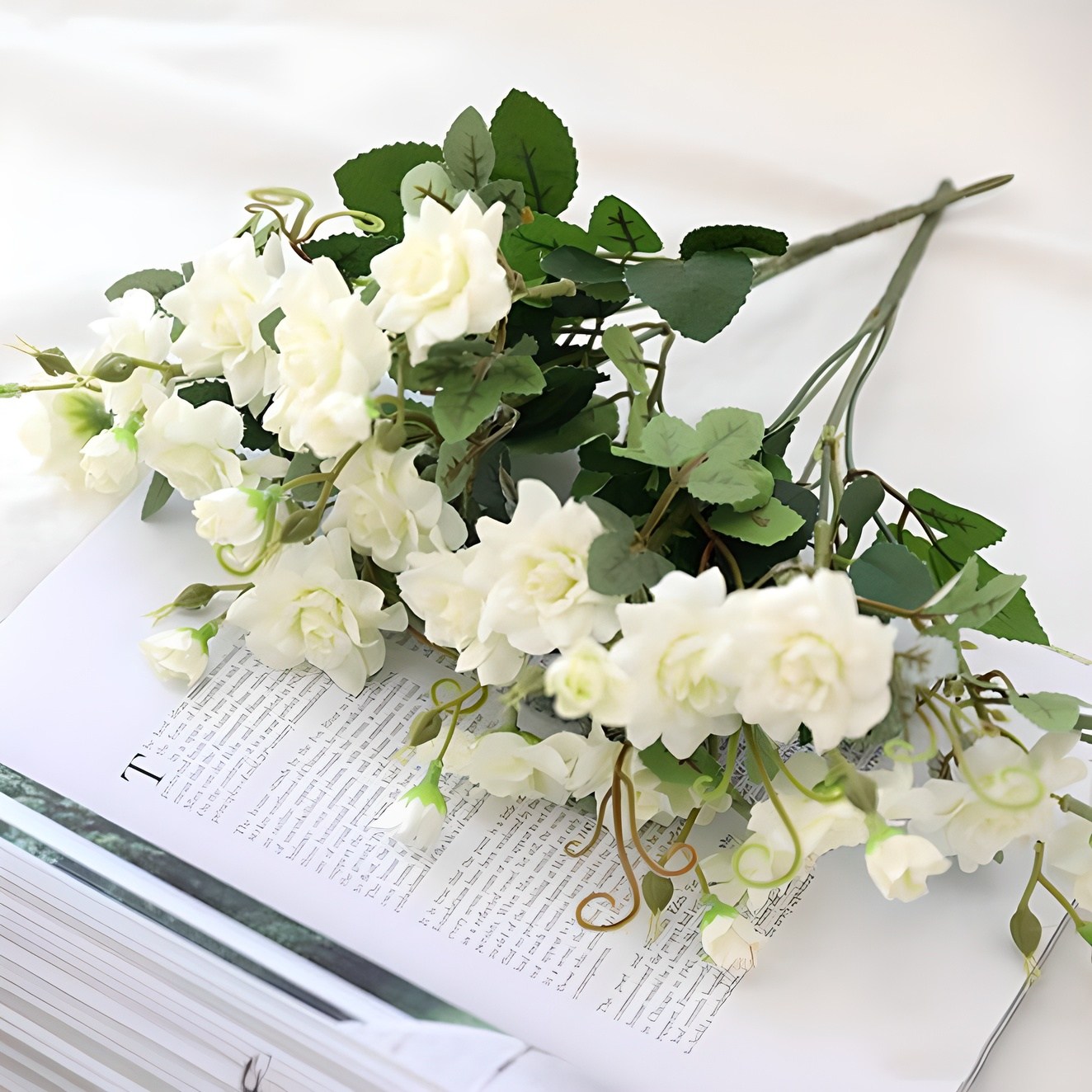 행복한마을 벨라로쟈 조화 부쉬 6,960원