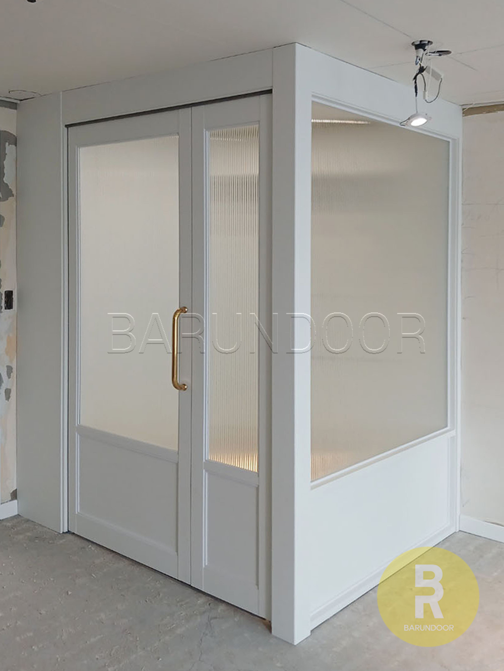 70번 ㄱ자중문 파티션 비대칭양개스윙 고시형 유백화이트 모루세로강화유리 // 현관중문,시공비포함,소음차단,반려견안전,맞춤제작,아파트빌라중문 1,380,000원