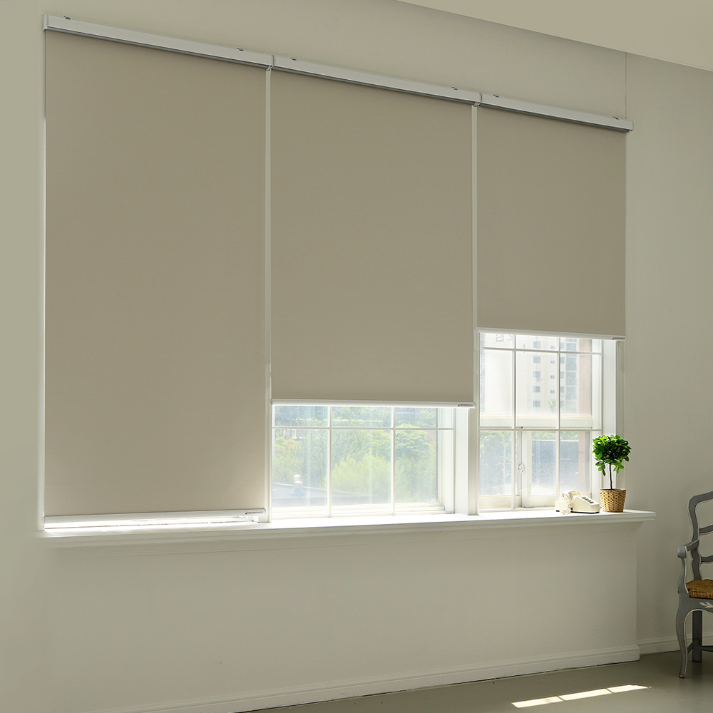 창안애 다크니스 암막 방염 롤스크린 38,000원