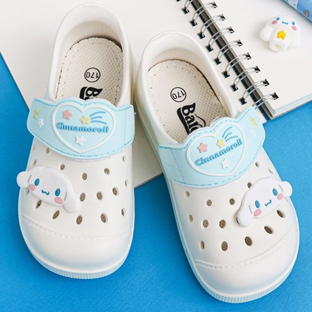 여아용 산리오 시나모롤 하트 츄 EVA 실내화 13,500원