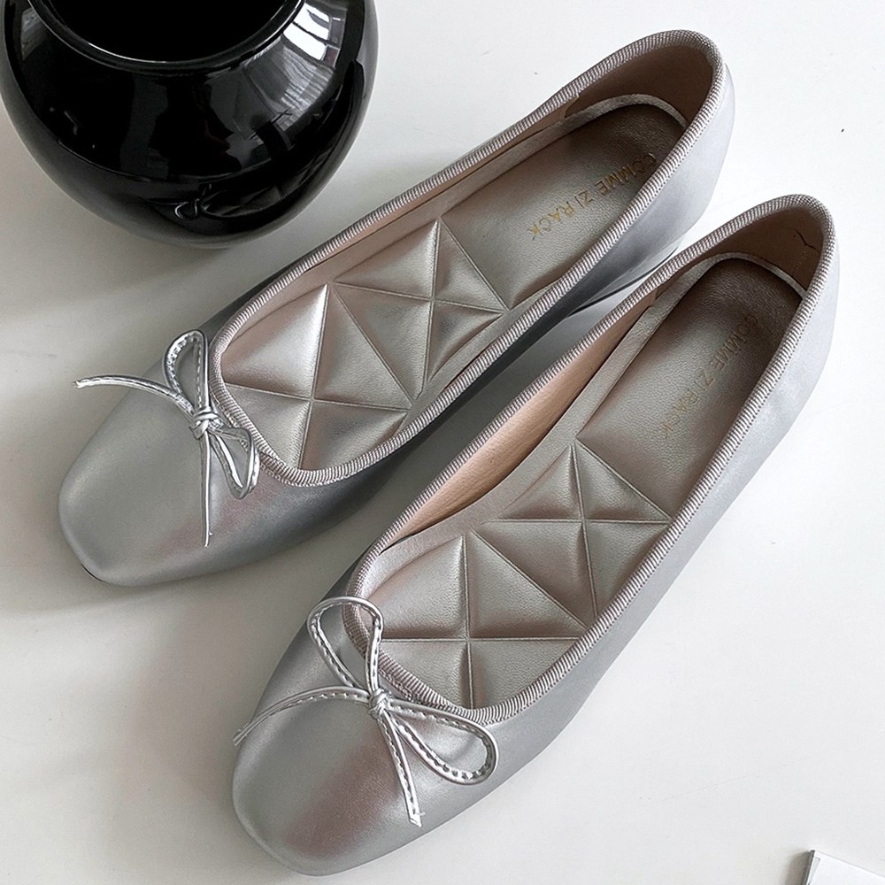 꼼지락 여성용 리본 키높이 속굽 플랫 슈즈 단화 3CM 32,500원