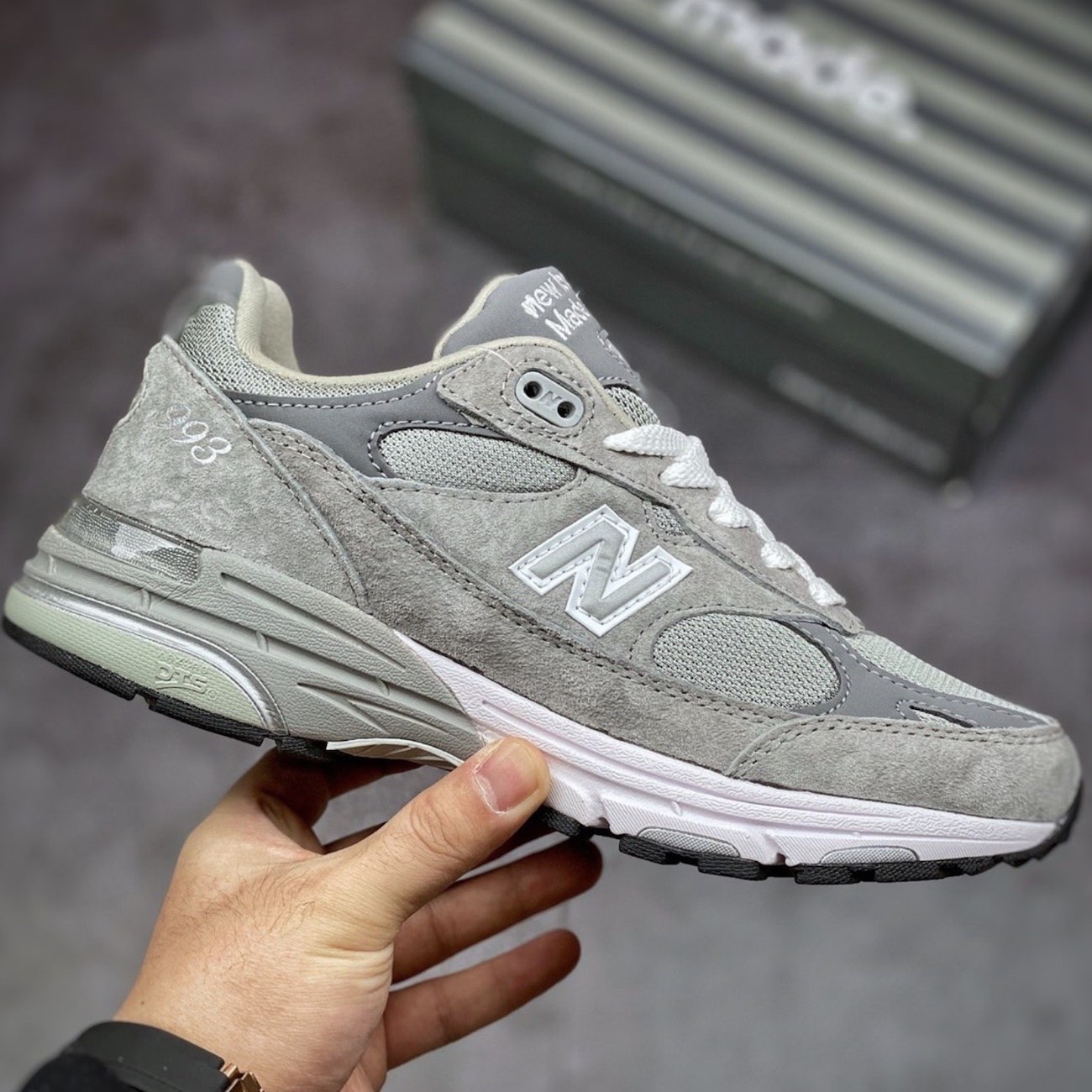 뉴발란스 993 메이드 인 USA 그레이 MR993GL WR993GL 394,800원