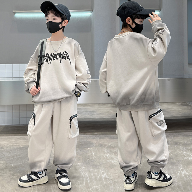 비비키드 남아 봄 가을 세트 주니어 맨투맨 초중생 큰영문 긴팔티 상의 초등생 큰 주머니 포인트 긴바지 상하복 세트 (2501)) 40,800원