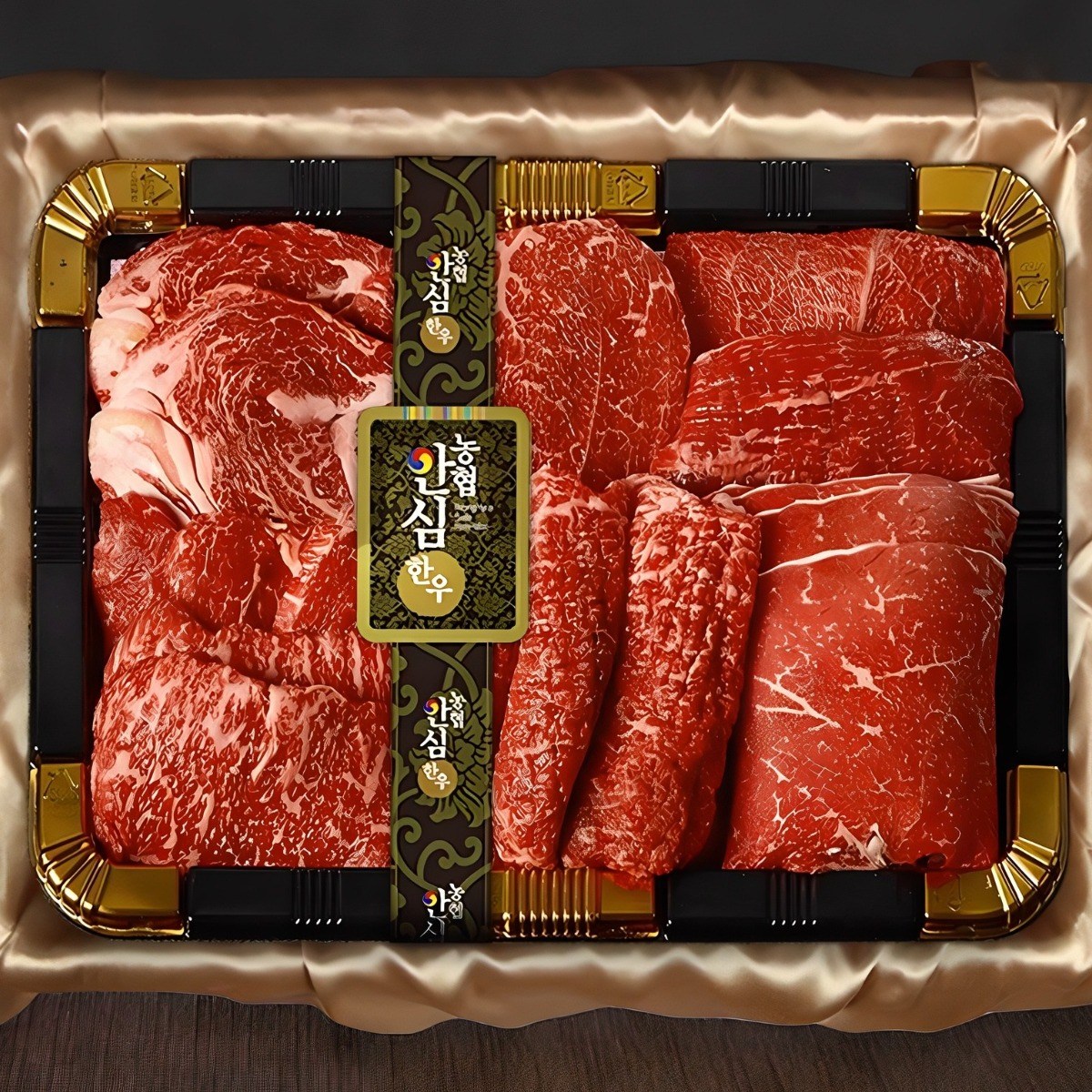 농협안심한우 소한마리 1등급 선물세트 냉장 등심 채끝 구이용 불고기 국거리, 1등급 한우세트 1.4kg, 현재가 129,900원