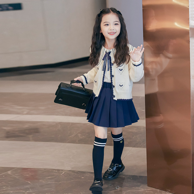 해피델리 주니어 체니 코디풀세트( 가디건+블라우스+스커트+넥리본(핀)+양말) 52,900원