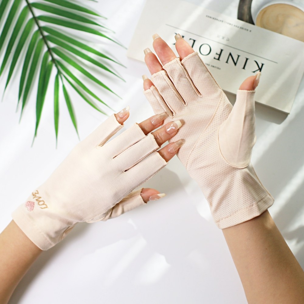 윈즈 여성 자외선차단 운전 장갑 손가락 반장갑 쿨장갑 봄 여름 가을, 아이보리L, 1개 9,800원