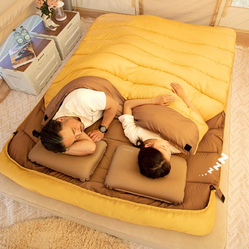 캠핑용품 침낭 캠핑이불 더블 2인용 보온 방한 사계절 가능한 압축 수납 가벼운 휴대용 92,990원