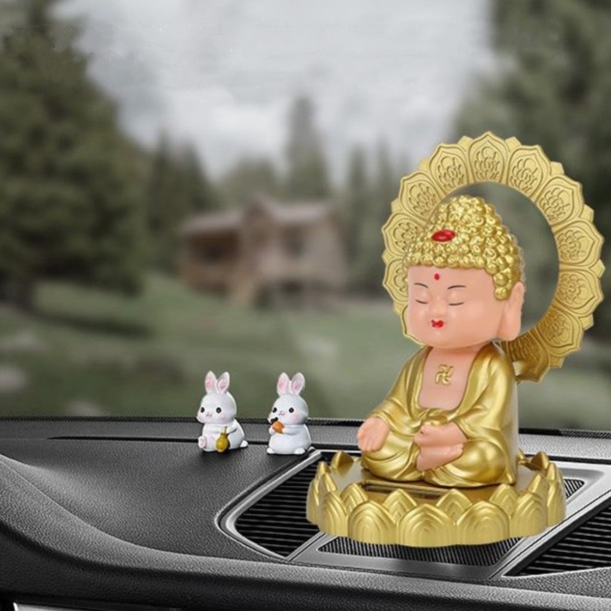 자동차 금빛 여래 스님 태양열 장식품, 1개, 골드 9,600원