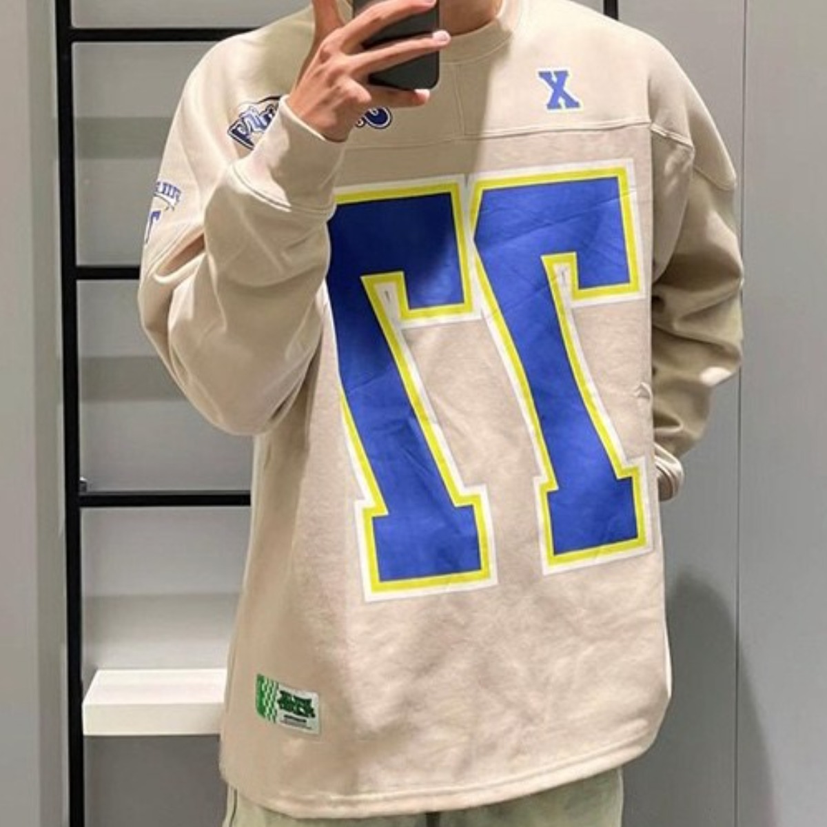 77 긴팔 블록코어룩 캐쥬얼 힙합 티셔츠 박스티 26,000원