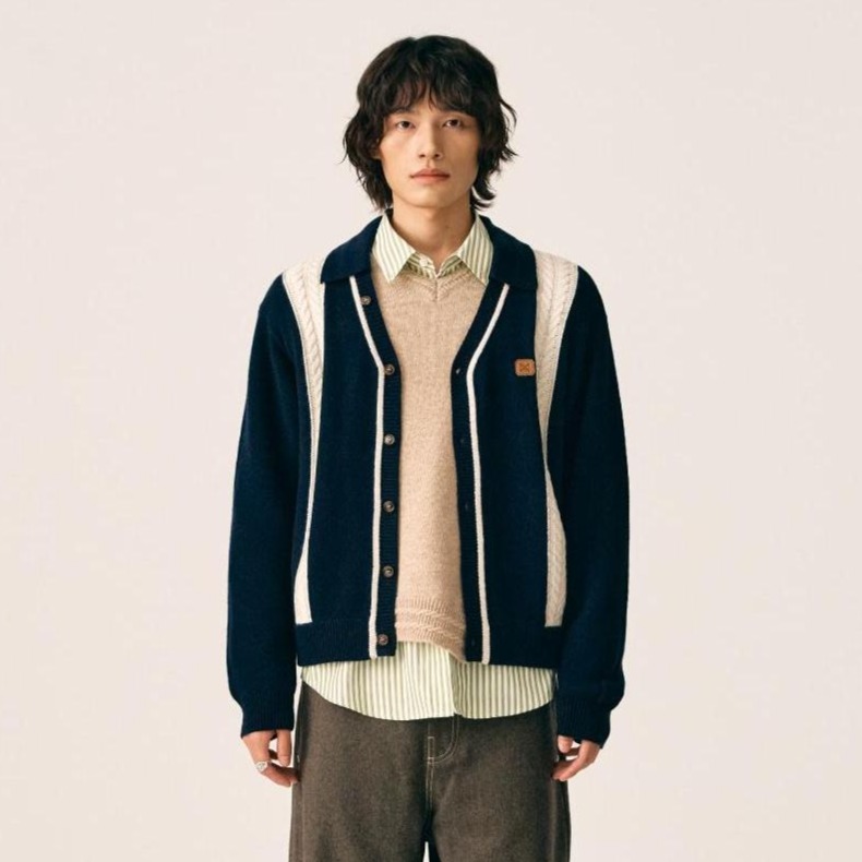 세터 남성용 파로 칼라 니트 가디건 144,570원