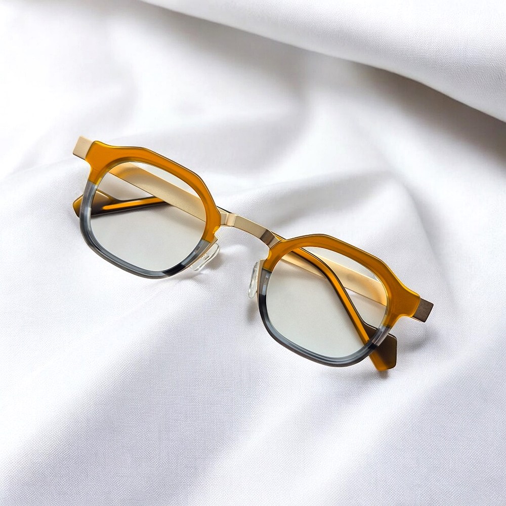 [오늘발송] EYES ONE 고퀄리티 콤비 뿔테 안경 다각형 이쁜 고급 메탈 돋보기 돋보기테 안경테 105,000원