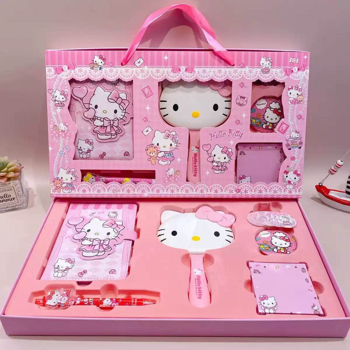 산리오 캐릭터 다이어리 거울 빗 세트 노트 문구 메모 배지 선물 상자, 헬로키티 18,250원