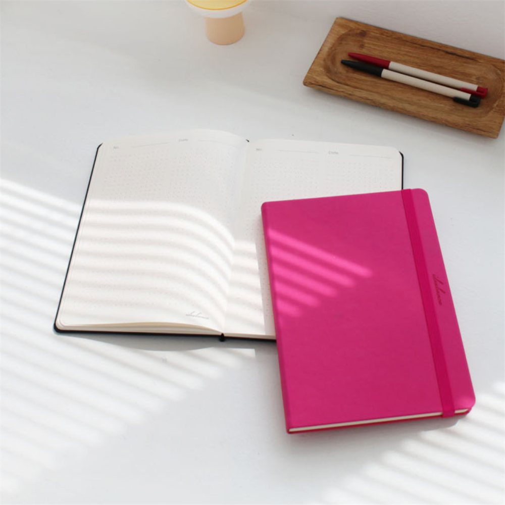 딜리고 비팬시 마이데이 하드커버 꺽임식 스트랩 만년 양장노트 A5 깔끔한노트 직장인노트 심플노트 16,600원