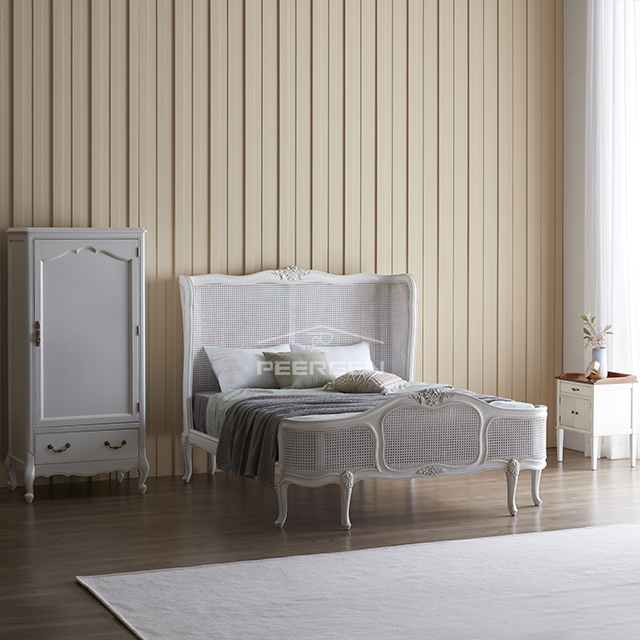 피어젠가구 클레어 프렌치 엔틱 침대 프레임 퀸(Q) 화이트 라탄 원목 1,430,000원