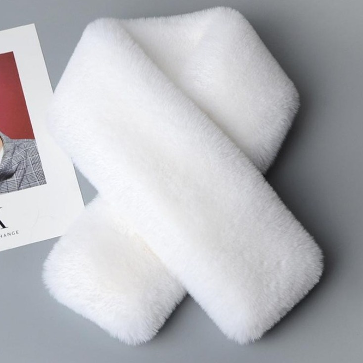 Lume: 퍼머플러 겨울 털목도리 쁘띠목도리 여성 여우털 토끼털목도리 4,300원