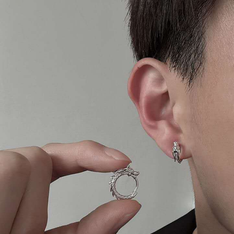 시옌원 용모양 남자 귀걸이 2PC 13,000원