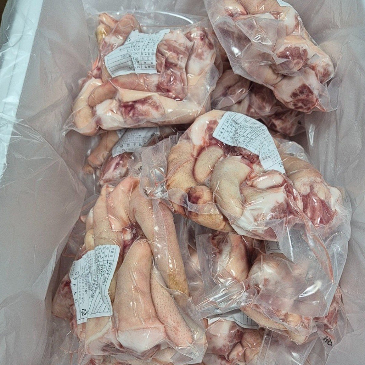 (한마음 미트) 국내산 한돈 돼지 알꼬리 (냉동), 3kg, 1개 25,500원