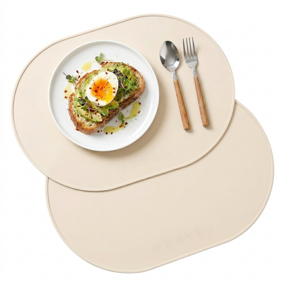 하우스키핀 고급 실리콘 방수 예쁜 테이블매트 식탁매트, 2개, 39 x 26.5cm, 아이보리 10,800원