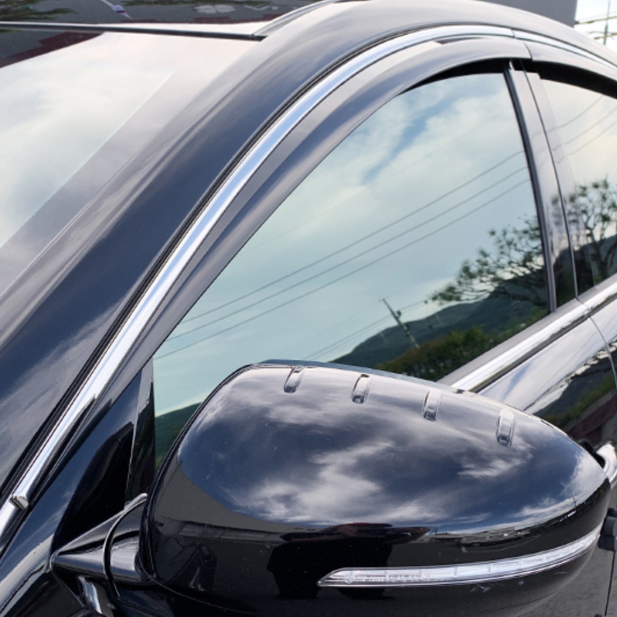 뭉구카 AC K7 블랙 다이아몬드 도어바이져 차량 햇빛가리개 썬바이저 자동차 빗물받이 스모그바이저 선바이저 D958 4pcs 2009년~2015년 88,800원