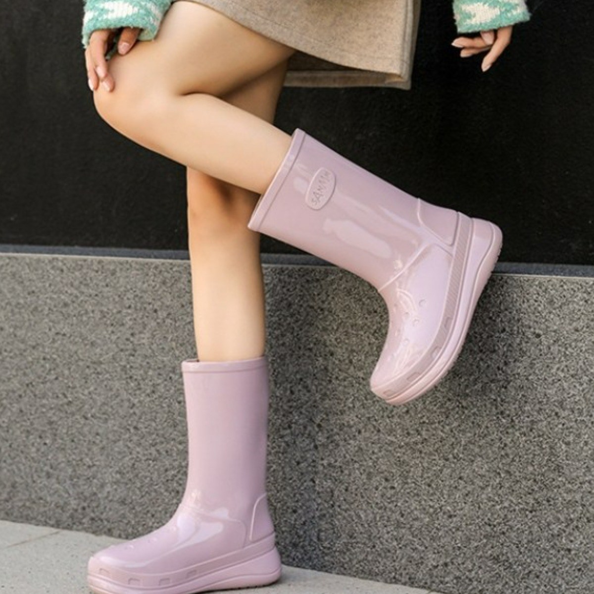 MJ21 소녀감성 여성용 롱 레인부츠 미끄럼방지 장화 22,700원